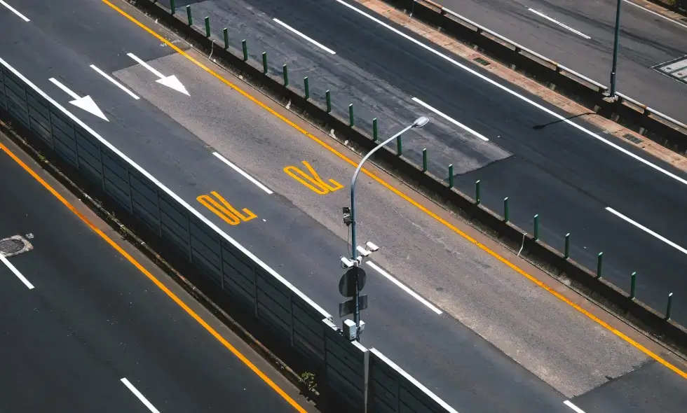 Shumë aksidente dhe ngecje në trafikun në rrugët M7 dhe 7.